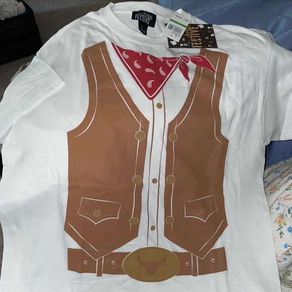 NEW Faux Cowboy cowgirl tee shirt costume or party wear unisex size L - Picture 3 of 9